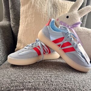 Women's Adidas Barreda Decode Tennis - JR3103